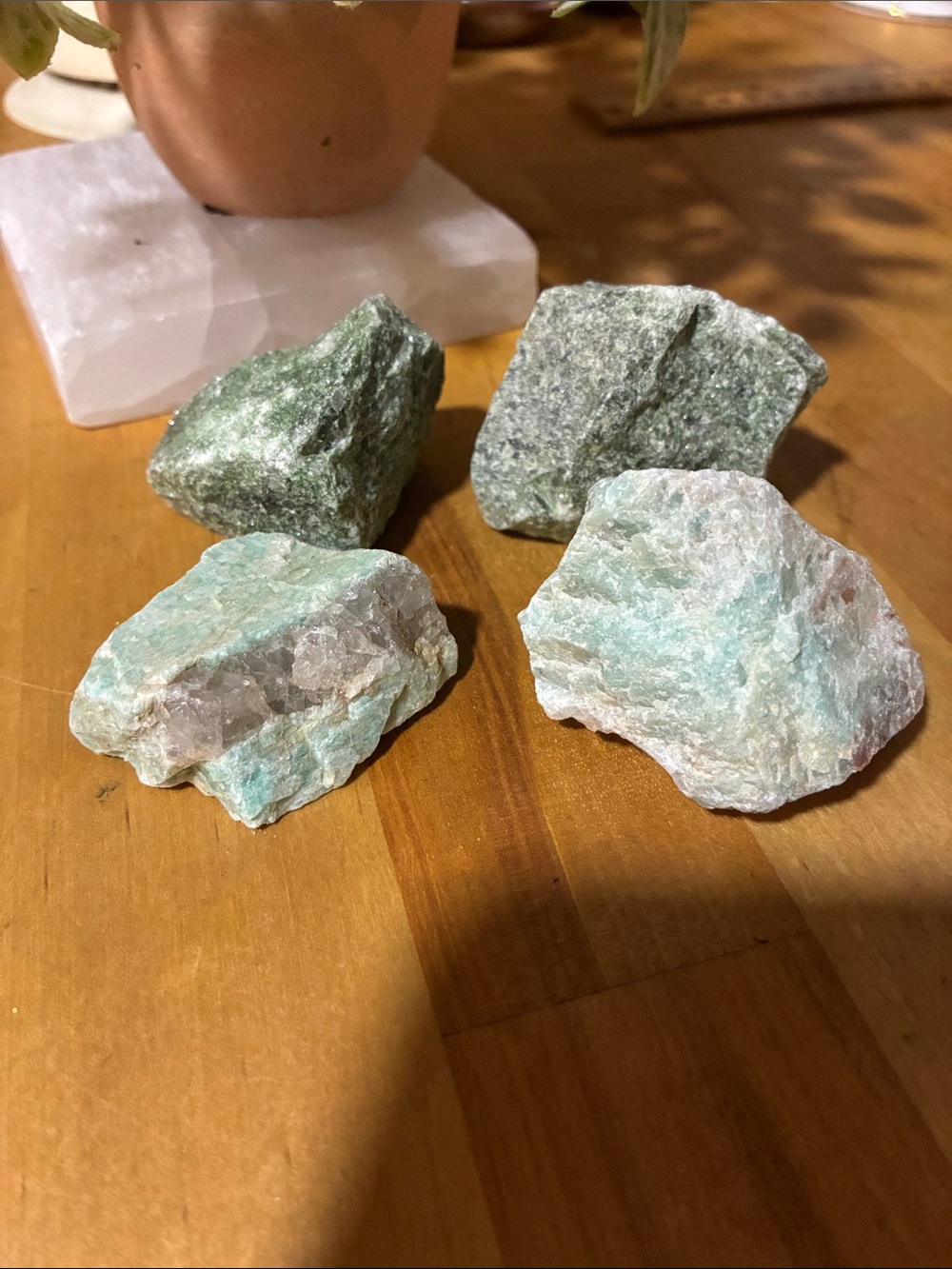 Lot of raw Jadite and Amazonite
